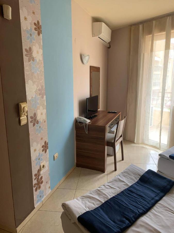 Семеен Хотел Брилянс - Family Hotel Brilliance Varna Eksteriør billede