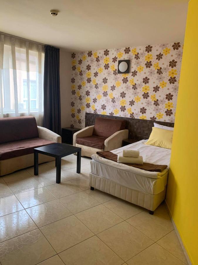 Семеен Хотел Брилянс - Family Hotel Brilliance Varna Eksteriør billede